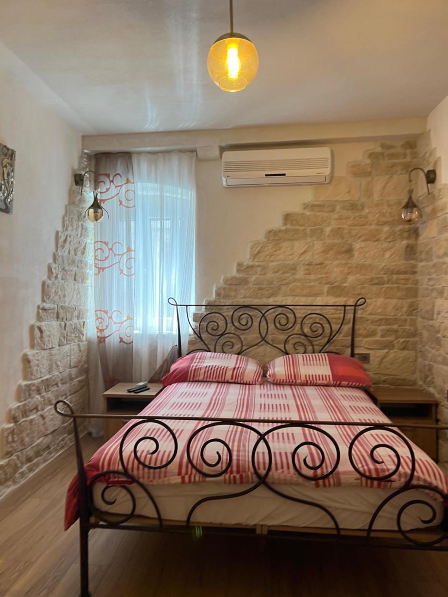 Apartment Nikolina Трогир Экстерьер фото