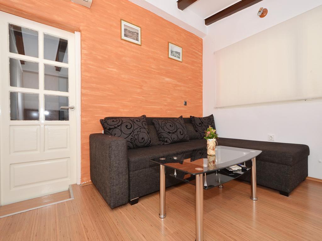 Apartment Nikolina Трогир Экстерьер фото